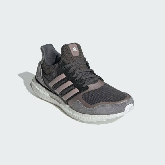 Adidas Performance Women's Grey ULTRABOOST DNA S&L Running SHOES FW4907 - Picture 1 of 5
